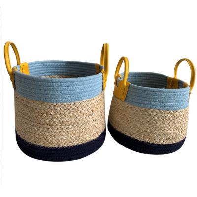 China Sustainable Laundry Basket With Handles Straw Storage Baskets Braided Handmade for sale