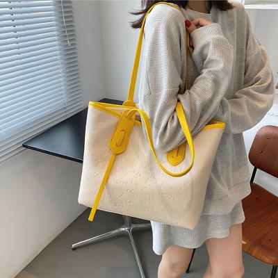 China 2021 new fashion durable single large capacity PU portable fresh tote bag for sale