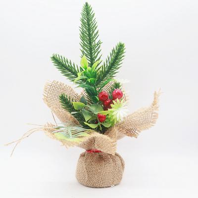 China Christmas Tree 25cm Christmas Decorations Window Show Miniature Christmas Tree Mini Christmas Tree Display Home Party Decorations for sale