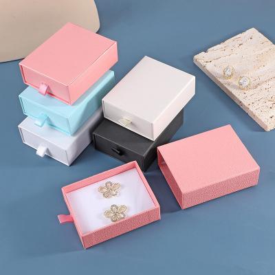 China Creative Fashion Jewelry Storage Ring Necklace Storage Art Paper Packaging Box Set Decorative Storage Bag for sale