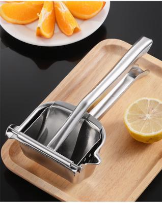 China Hot Selling Portable Manual Fruit Squeezer Hand Press Fruit Machine Citrus Juicer Dismountable Screw Metal Fruit Squeezer for sale