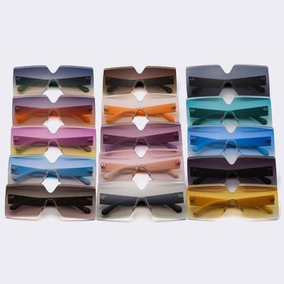 China Trendy Oversized Square Sunglasses Women Fashion Sun Glasses 2021 Rimless Sun Glasses Shades 2021 for sale