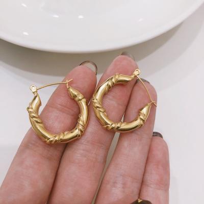 China Trendy 18K twisted tube hoop earring, gold hoop bamboo earrings, custom bamboo hoop earrings for sale