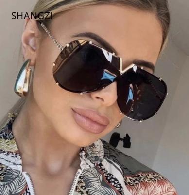 China Hot Selling High Quality Fashion Sunglasses GGJHV8 Sun Shades Metal Flat Surface Luxury Oversized Women Sunglasses for sale