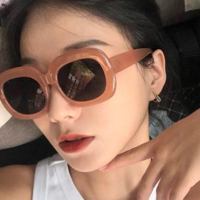 China 2021 New Fashion Sunglasses GGKD3363 Oval Sunglasses Women Retro for sale