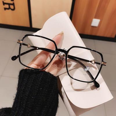 China New Fashion Sunglasses KD0366 Fashion Glass Frame TR90 Blue Light Blocking Glass Women 2021 for sale