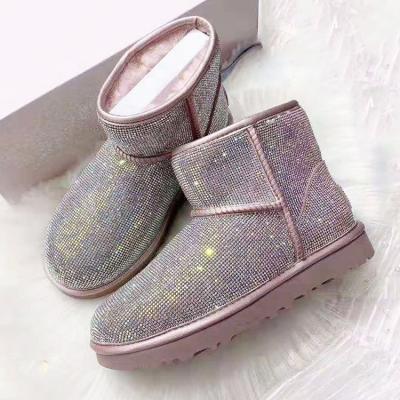 China Anti-odor Snow Boots Warm Fashion Winter Sheepskin Fur Covered Ladies Glitter Snow Boots for sale