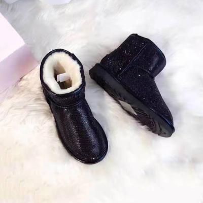 China Wholesale Funky Anti-odor Sparkle Bling Snow Boots for sale