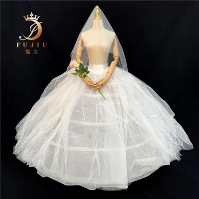 China New Design Luxury All Style Long Circle Wedding Dresses Crinoline Short Petticoat Bridal Petticoat for sale