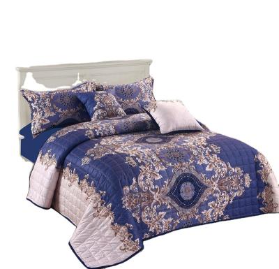 China Middle East Disposable Classic Hot Sale Style Flower Design New Product Super Soft Bedding Sets Velvet for sale