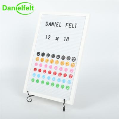 China Wholesale Eco-friendly White Wooden Frame 12*18inches White Peg Felt Letter Board With Stand And Letters for sale