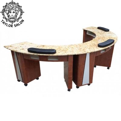 China Hot Selling Throne Nail Salon Furniture Round Manicure Tables Nail Bar Manicure Tables for sale