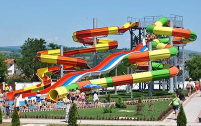 China Rainbow Huge Water Slide Kids Water Slide Fiberglass Slide ISO9001 for sale