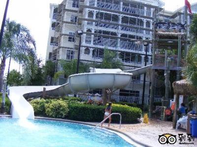 Chine Glissière d'eau faite sur commande, glissière d'eau d'enfant en bas âge pour le parc d'attractions de l'eau à vendre