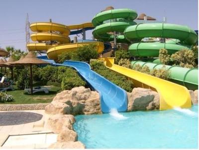 China Outdoor spiral water slide Children open flume water slide For Aquasplash for sale