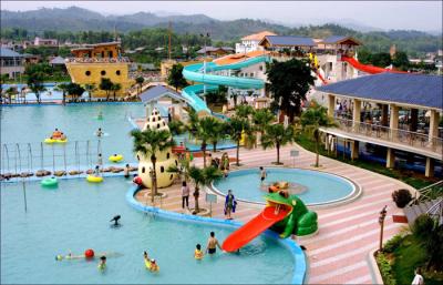 China Giant Water Park Equipments Aquasplash Water Park With Swimming Pool for sale