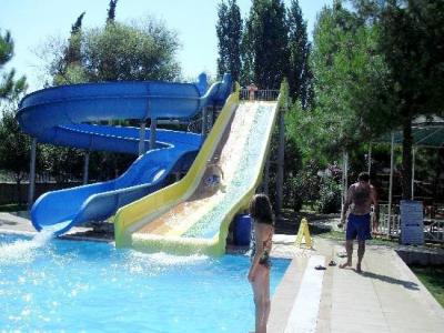 Chine Les glissières d'eau de combinaison ouvrent la glissière d'eau en spirale de tube pour le parc aquar à vendre