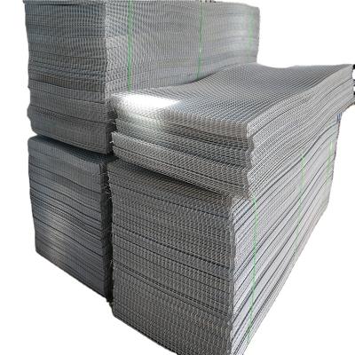 China Easily Assembled Galvanized Net Seedling Screen Sheet Cultivation Floor Mesh 5X10cm Rectangular Hole for sale