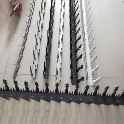 China Iron Wire No 1.25m Long Metal Fence Climbing Wall Spikes Hot Dip Galvanized for sale