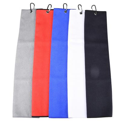 China Sustainable Golf Towel Black 40x60cm Golf Towel With Magnet 300/400/500gsm Waffle Pattern Golf Towel for sale