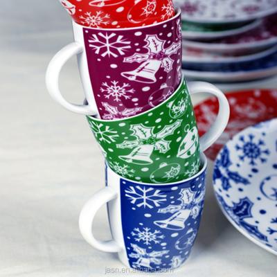 China Sustainable Wholesale Christmas Ceramic Coffee Mugs Design for sale