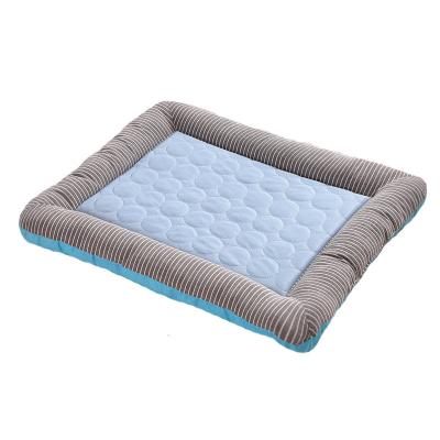 China Breathable Ice Silk Pet Mat Cooling Pad For Dogs Cats Indoor Or Outdoor Use for sale