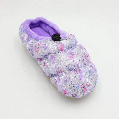 China Purple rich floral suede outsole embroidery moccasin style woman indoor moccasin for sale