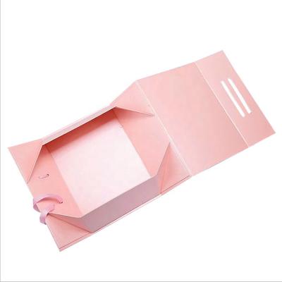 China Recycled Materials Personalized Custom Hard Rigid Cardboard Sliding Gift Wrapping Paper Drawer Box for sale