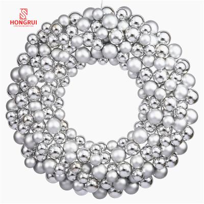 China Chirstmas Decor 2021 New Amazon Hot Sale Christmas Wreath With Plastic Balls Decoration And Wholesale Christmas Tinsel PE Wreath for sale