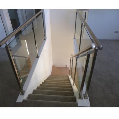 China modern glass railing/deck glass balustrade/stainless steel post glass balustrade for sale