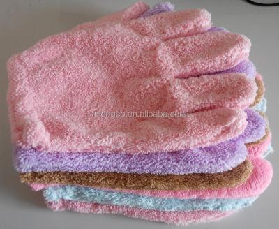 China QUICK DRY Makeup Remover Gloves Hair Dryer Microfiber Cloth Dry Hair Cleaning Mitt for sale