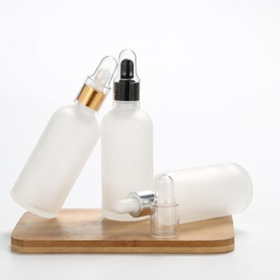 China Luxury Empty Amber Glass Essential Oil Bottle Cosmetic Bottle For Cosmetic Packaging for sale