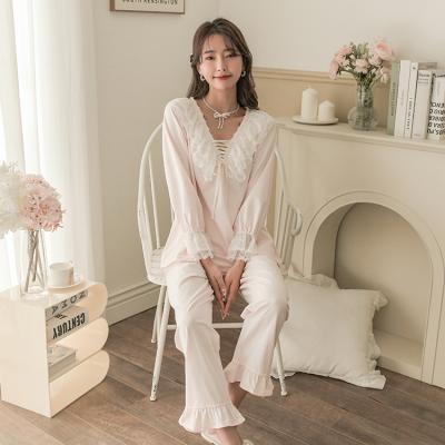 China Vintage QUICK DRY Lace Plus Size Princess Pajamas Luxury Nightwear Pajamas Sets For Women for sale