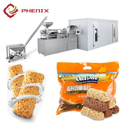 China Hot Sale Oatmeal Chocolate Bar Oat Bar Forming Machine / Oatmeal Chocolate Production Line From Phoenix Machinery for sale