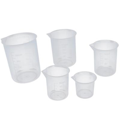 China Sustainable Transparent Kitchen Lab Plastic Measuring Cup Graduated Container Volumetric Tool for sale