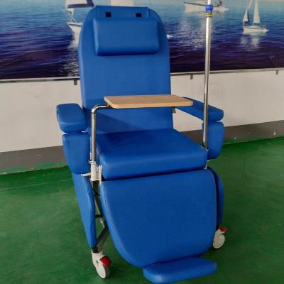 China Modern Motorized Electric Blood Donor Chair Therapy Recliner for sale