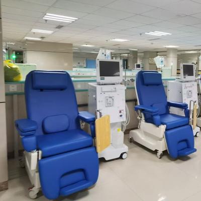 China Modern hospital three functions electric dialysis chairs, meidical nursing chair with table and iv pole for sale