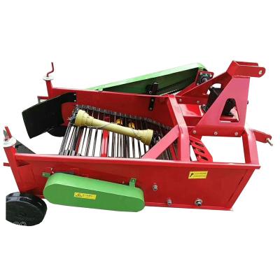 China Hot Selling Potato Harvester for Digging Potatoes Separating Tubers for sale