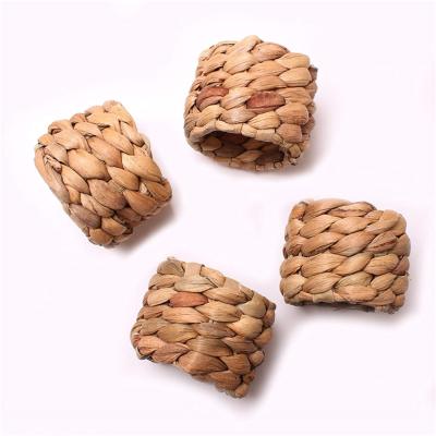 China Wholesale Cheap Handmade Handmade Straw Water Hyacinth Napkin Rings Prices Make Cloth Rings Wedding Water Hyacinth Table Decor for sale