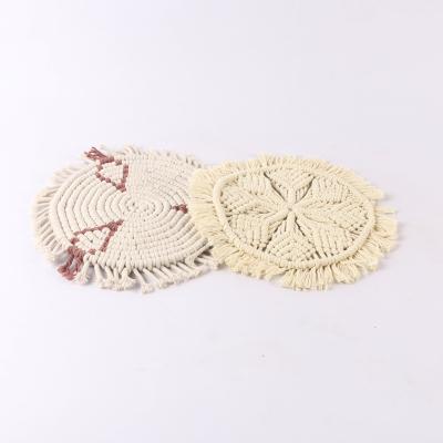 China Sustainable Coasters For Drinks Absorbent Woven Coasters Set Handmade Macrame Coasters With Tassels for sale