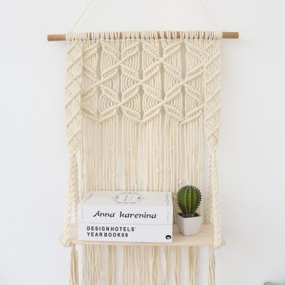 China Wall Decor Macrame Plant Hanger Macrame Barn Plant Hanging Shelves Foldable/Eco-friendly Luxury Wall Shelf for Home Decorations for sale