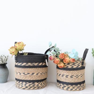 China Viable Hot Sale Straw And Cotton Rope Woven Storage Basket Sundries Handmade Storage Basket Large for sale