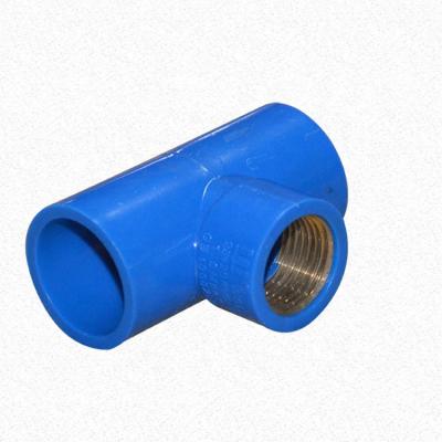 China PVC pipe and plumbing Upvc yee tee fitting 1/2