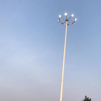 China Good Light Effect Airport High Bright Square Soccer Field High Mast Light Pole Lighting for sale