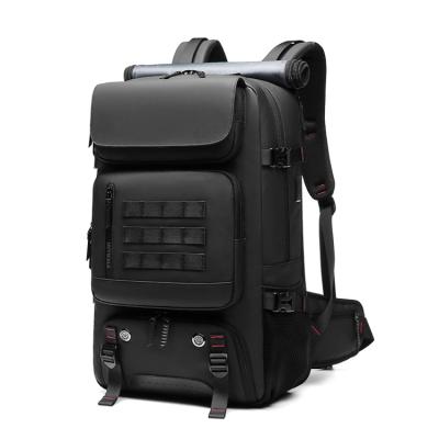 China Custom waterproof laptop men fitness backpack waterproof travel with usb business gym bagpack for sale