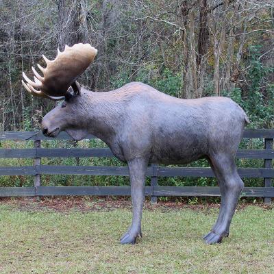 China Europe Large Outdoor Life Size Bronze Moose Statue Metal Elk Garden Sculpture for sale