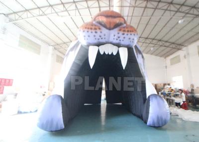 China Entrada Tiger Head Tunnel Advertising Mascot inflable Tiger Helmet Tunnel inflable del deporte al aire libre en venta