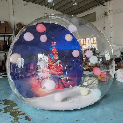 China Custom Giant Inflatable Snow Globe Bubble Balloon House Photo Booth PVC With Christmas Backdrop for sale