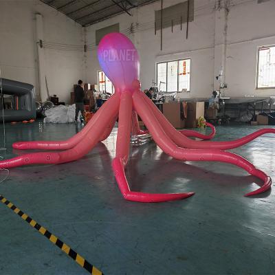 China Decoración de la fiesta de globo de pulpo gigante inflable con luz led en venta