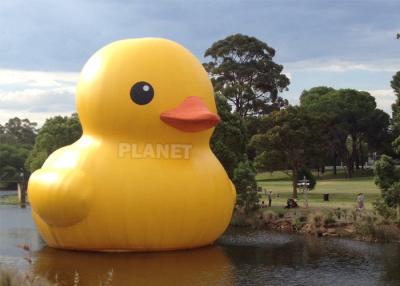 China Aangepaste Drijvende Luchtdichte Opblaasbare Reclameballon Reuze Rubberduck outdoor water duck Te koop